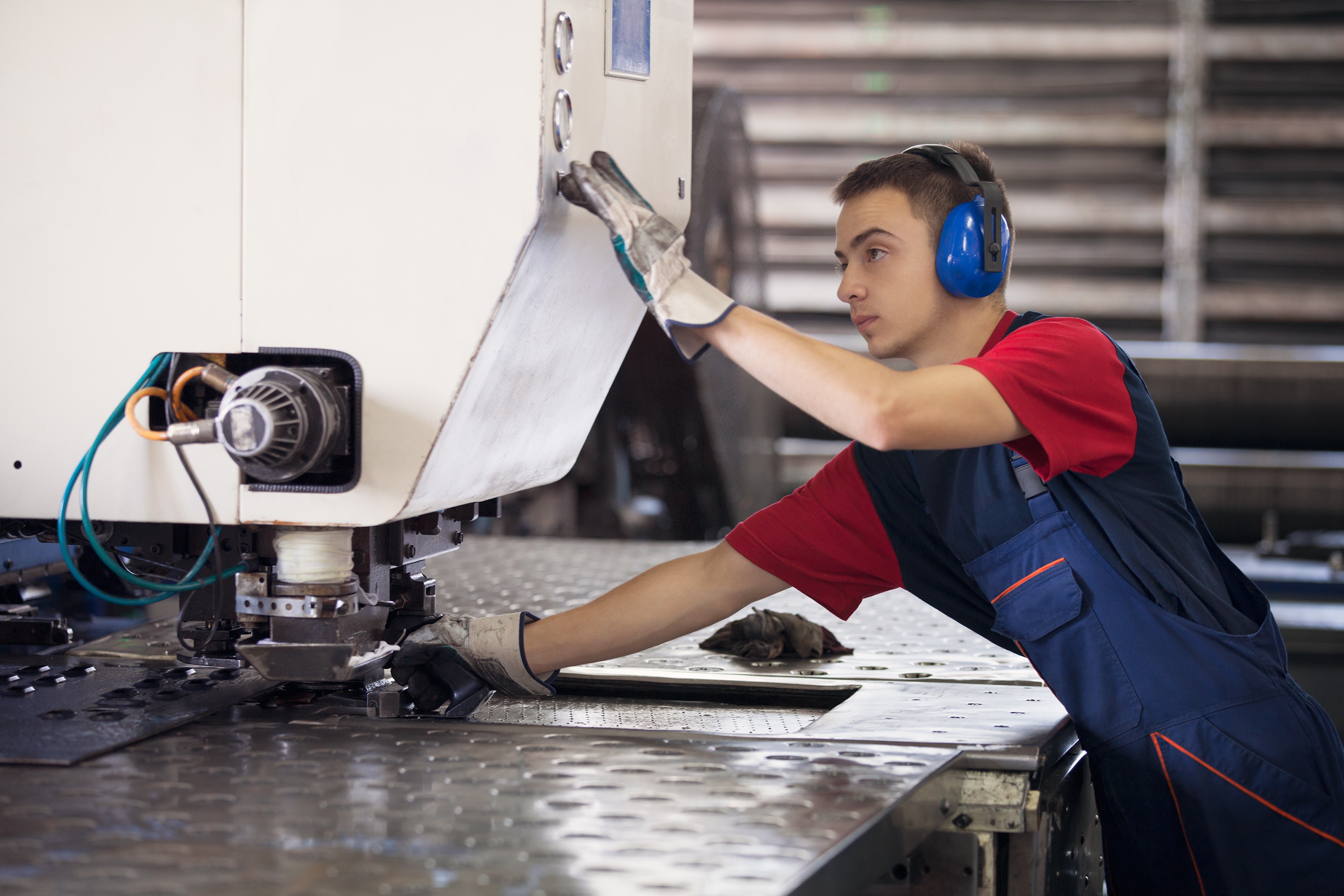 How to Hire the Right Fabricator with the Right Equipment Engineered